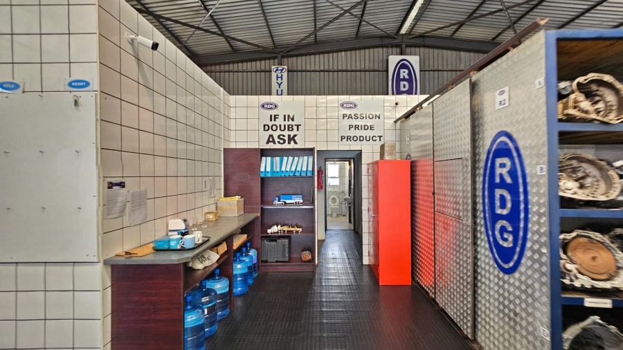 Commercial Property for Sale in Airport Industria Western Cape